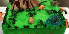 كعكة الديناصور للأطفال